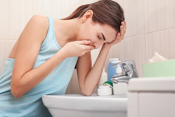 Mỗi sản phụ có thể có biểu hiện nghén khác nhau: chỉ buồn nôn nhẹ, nôn ói nhiều lần, hoặc không có triệu chứng gì
