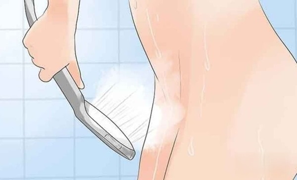 Vệ sinh vùng kín đúng cách để phòng ngừa khí hư màu vàng