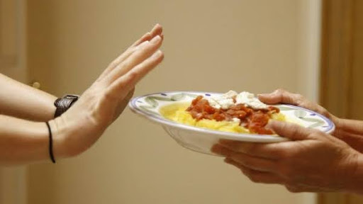 Nhịn ăn ít nhất 6 giờ và ưu tiên nội soi tiêu hóa buổi sáng để đạt hiệu quả cao