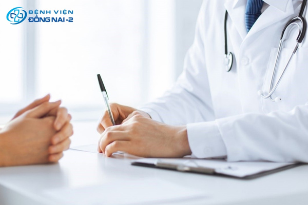 Đến cơ sở y tế sớm nhất để được thăm khám và điều trị tụt canxi đúng cách