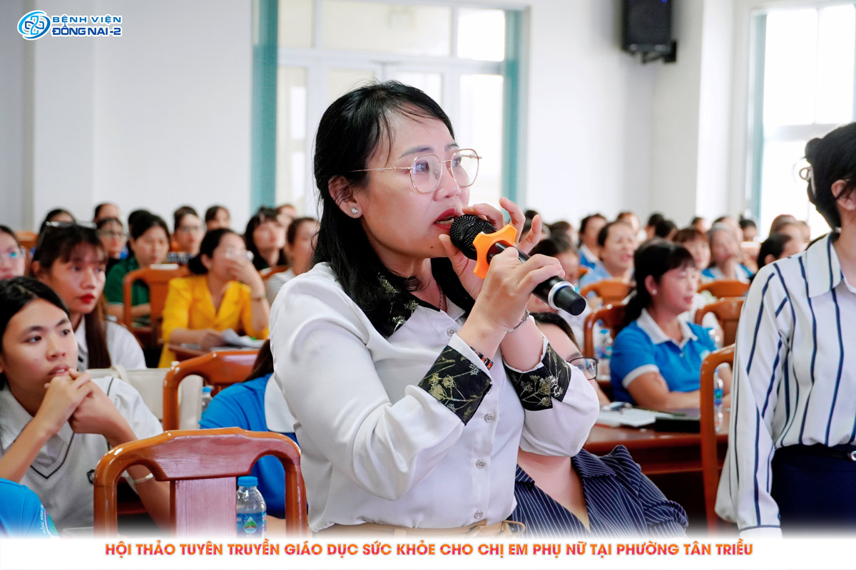 Hội thảo sức khỏe phụ nữ tại Tân Triều
