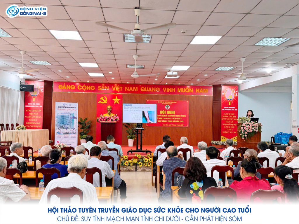 Hội thảo sức khỏe tại phường Long Bình: Suy giãn tĩnh mạch