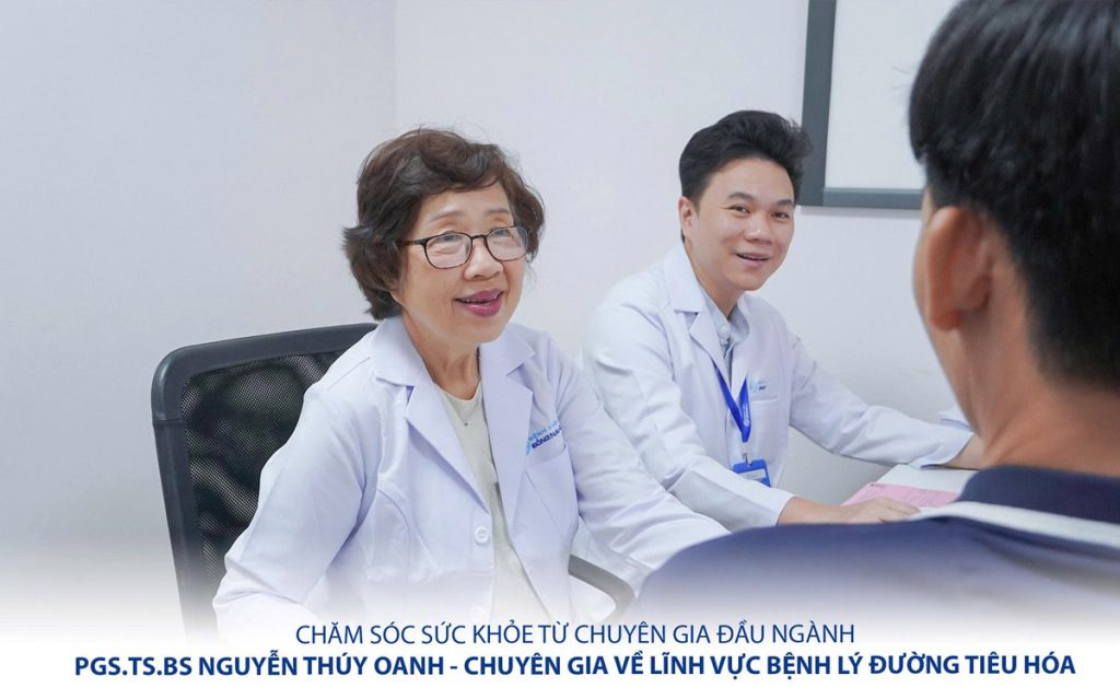 Buổi thăm khám cùng PGS. TS. BS. Nguyễn Thúy Oanh